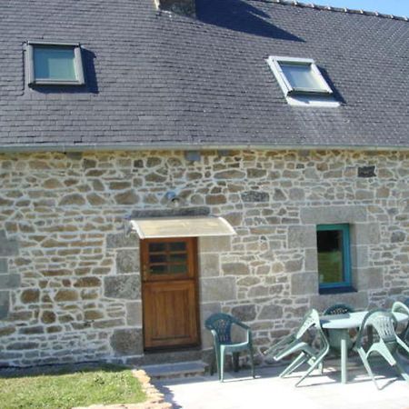Captivating 2-Bed House With Log Burner In Kérien Exterior foto